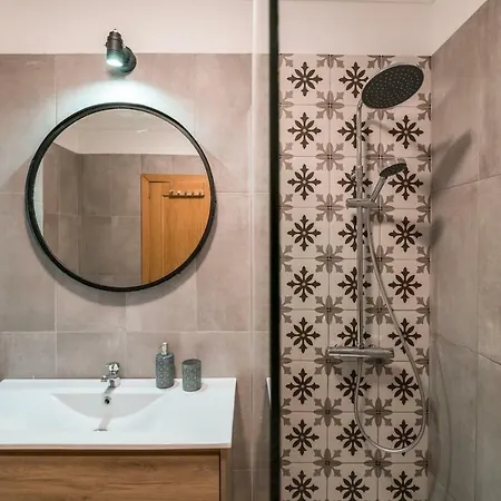 Apartment Casa Oliveira 3-room Apartment, 3 Km From The Beach.