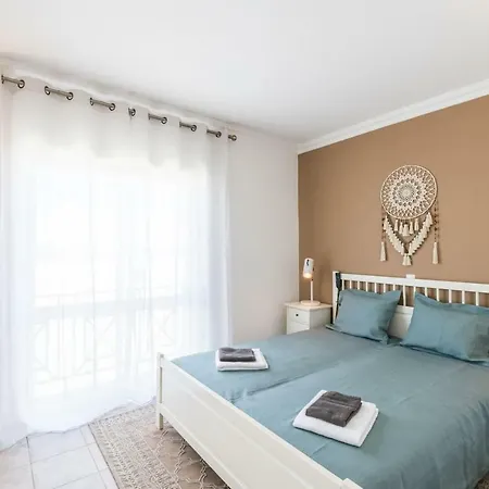 Apartment Casa Oliveira 3-room Apartment, 3 Km From The Beach.