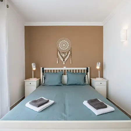 Διαμέρισμα Casa Oliveira 3-room Apartment, 3 Km From The Beach.